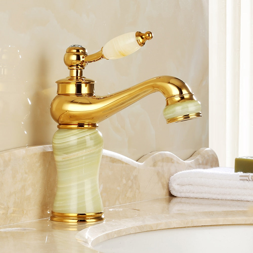 Traditional Single-Hole Bathroom Faucet, Single-Handle Brass Basin Faucet