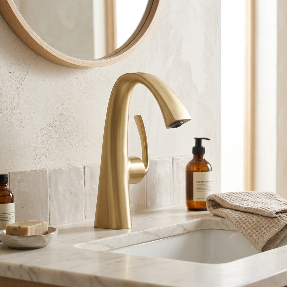 Lagomel single-hole bathroom faucet, set in a Traditional/Classic bathroom