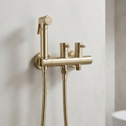 Lagomel wall-mounted bidet faucet, set in a Traditional/Classic/Vintage/Retro bathroom
