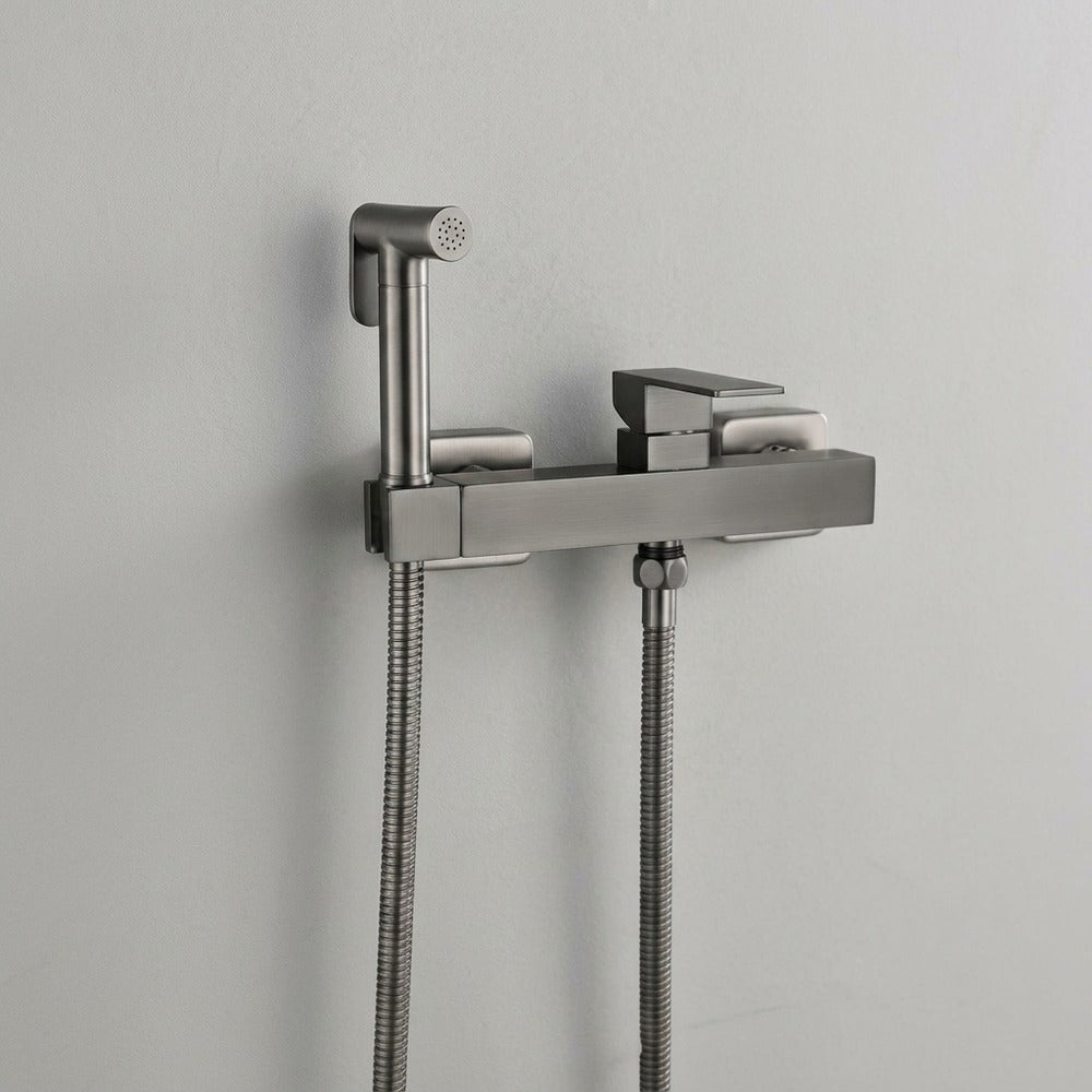 Lagomel wall-mounted single-handle bidet faucet, set in a Contemporary bathroom