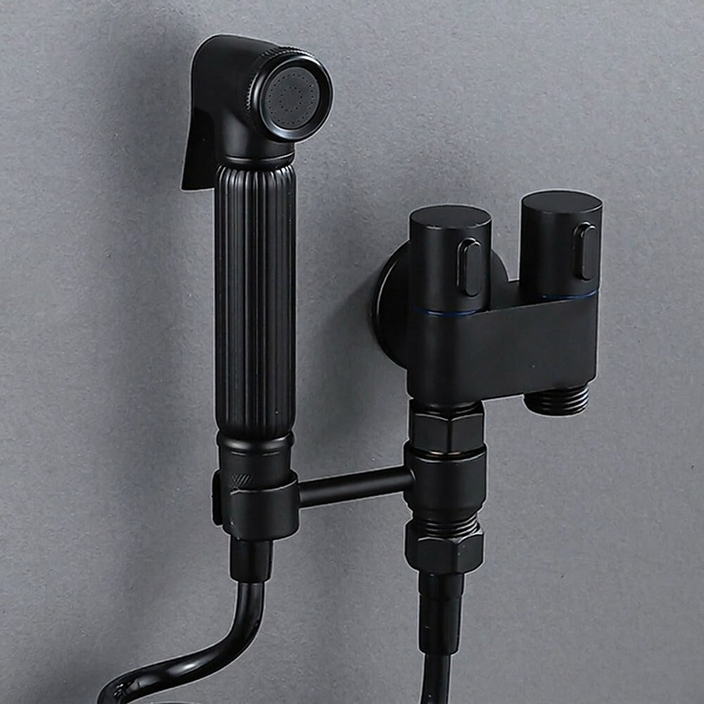 Lagomel wall-mounted bidet faucet, set in a Traditional/Classic/Vintage/Retro bathroom