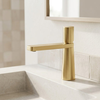 Lagomel single-hole bathroom faucet, set in a Traditional/Classic bathroom