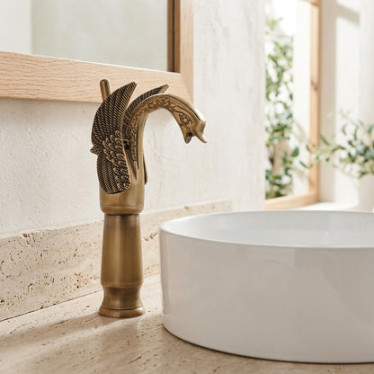 Lagomel single-hole bathroom faucet, set in a Traditional/Classic bathroom