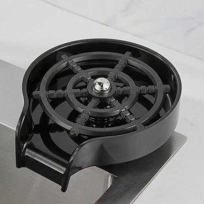 Lagomel glass rinser, set in a Modern/Contemporary kitchen