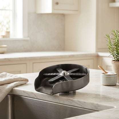Lagomel glass rinser, set in a Modern/Contemporary kitchen