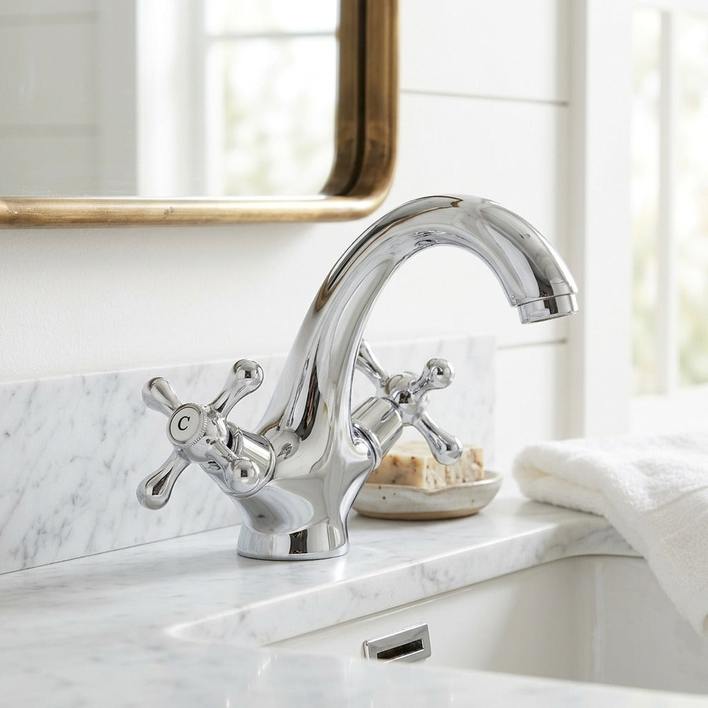 Lagomel single-hole bathroom faucet, set in a Traditional/Classic bathroom