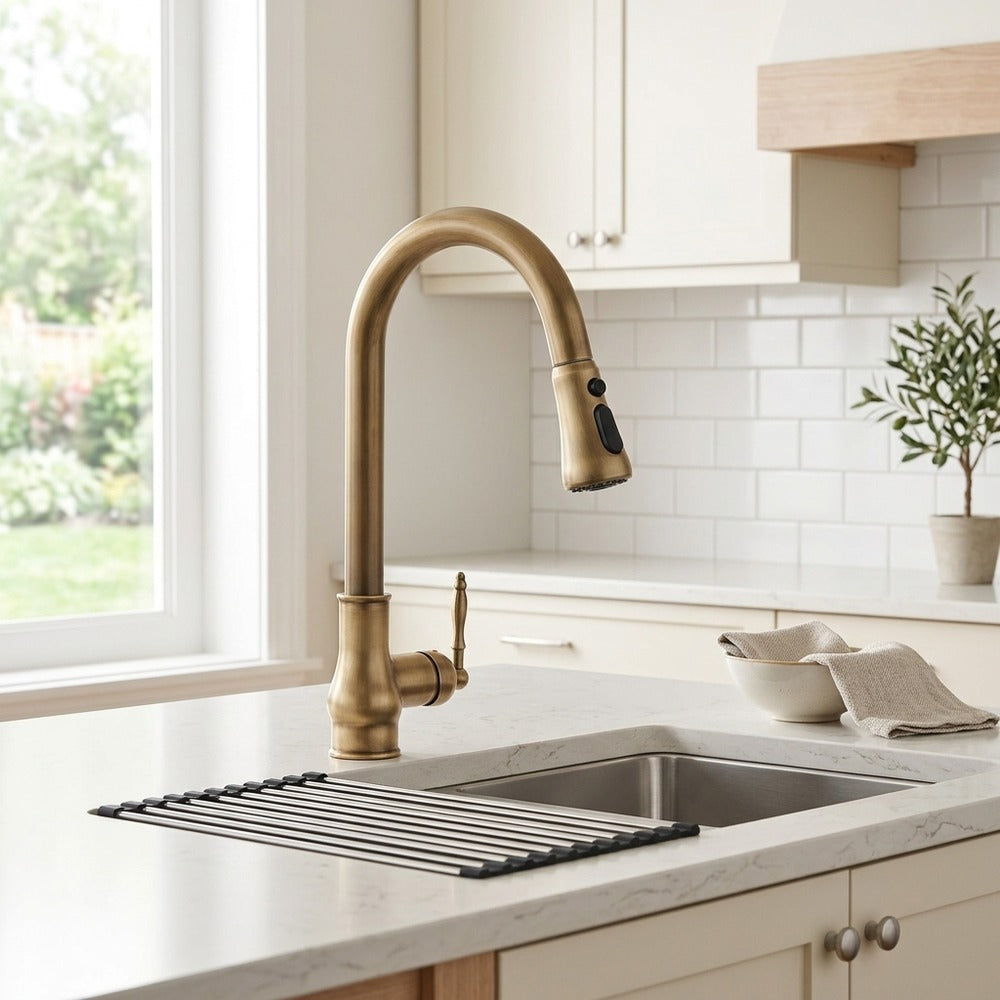 Lagomel single-handle pull-out kitchen faucet, set in a Modern/Contemporary kitchen