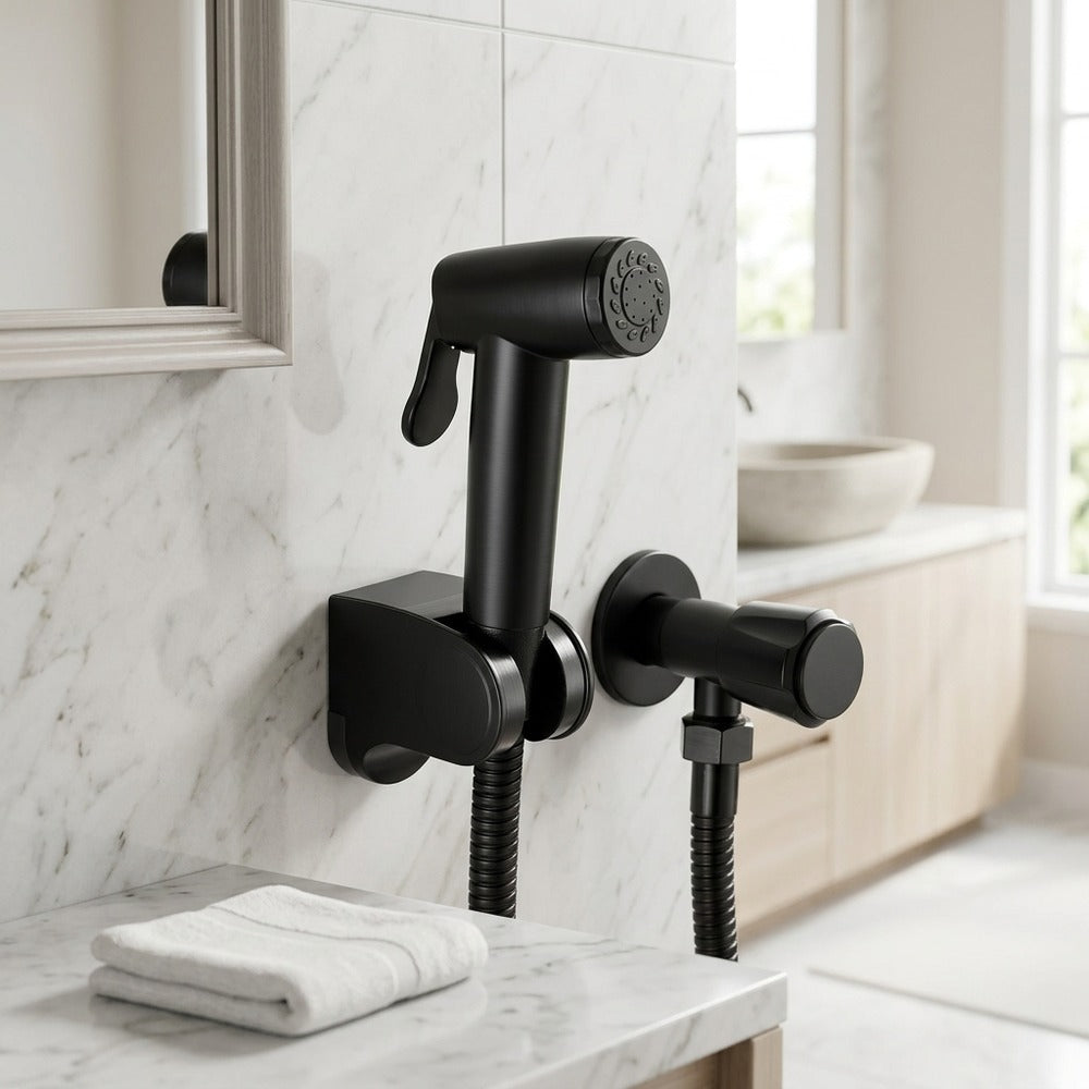 Lagomel wall-mounted bidet faucet, set in a Traditional/Classic/Vintage/Retro bathroom