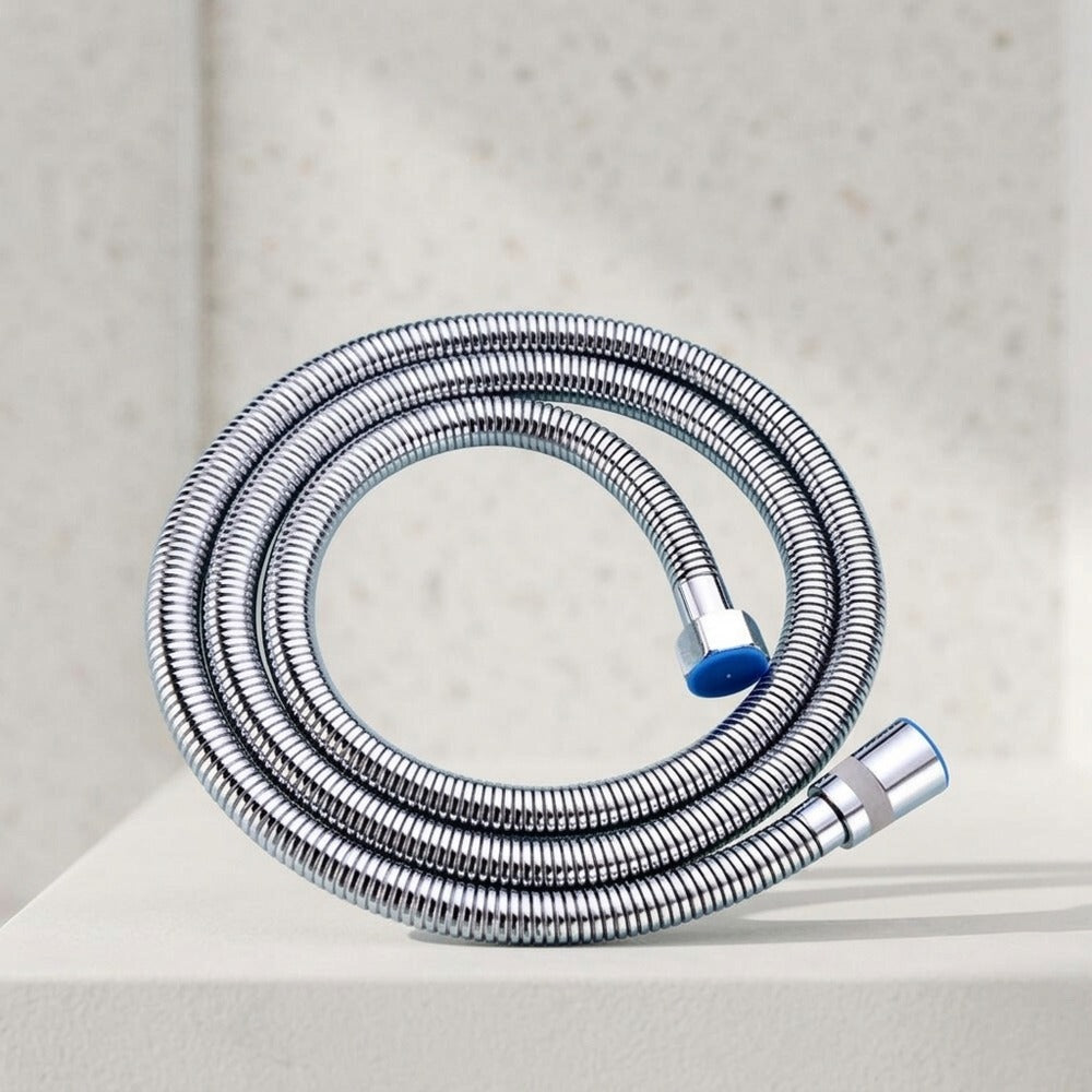 Lagomel shower hose in chrome, set in a Traditional/Classic bathroom