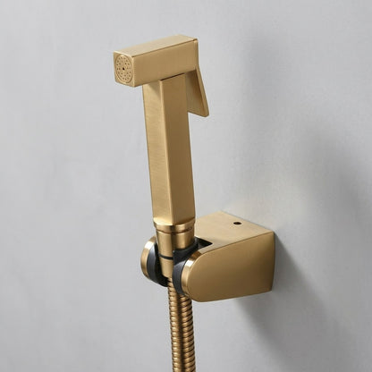 Lagomel wall-mounted bidet faucet, set in a Traditional/Classic/Vintage/Retro bathroom