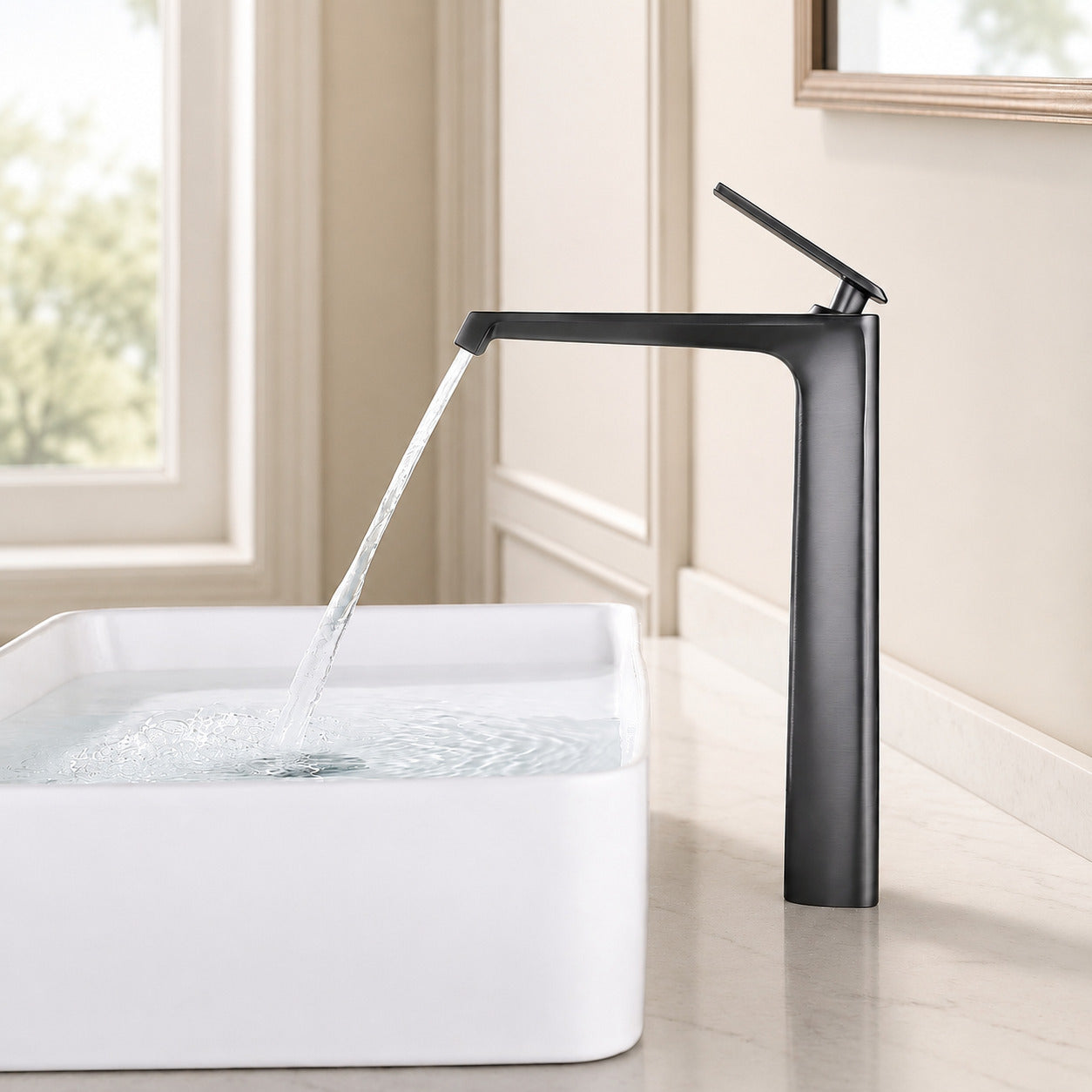 Modern Single-Hole Bathroom Faucet, Gunmetal Single-Handle Brass Faucet