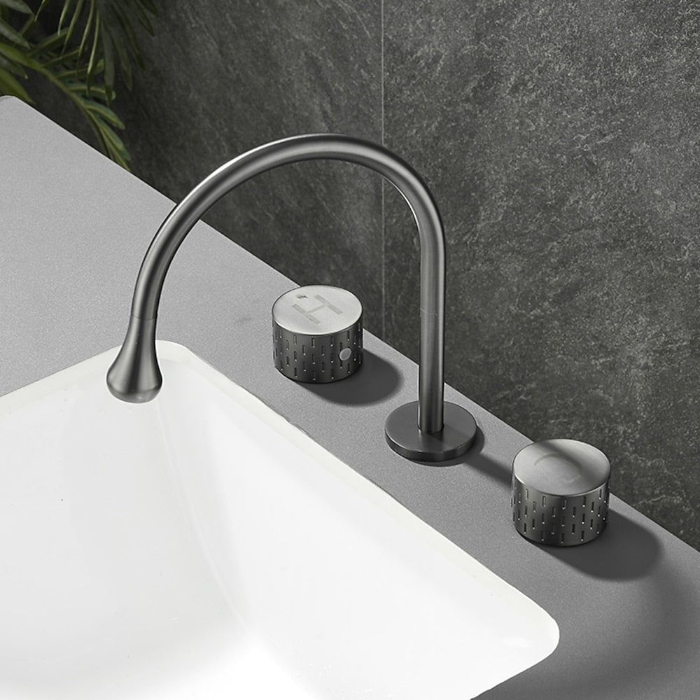 360-Degree Swivel Modern Bathroom Sink Faucet, 3-Hole Widespread Brass Faucet, Gunmetal / Matte Black / Brushed Gold / Chrome