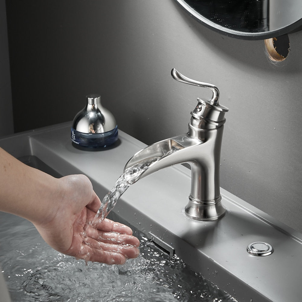 Waterfall Bathroom Faucet, Modern Single-Handle Brass Basin Faucet, Brushed Nickel / Matte Black