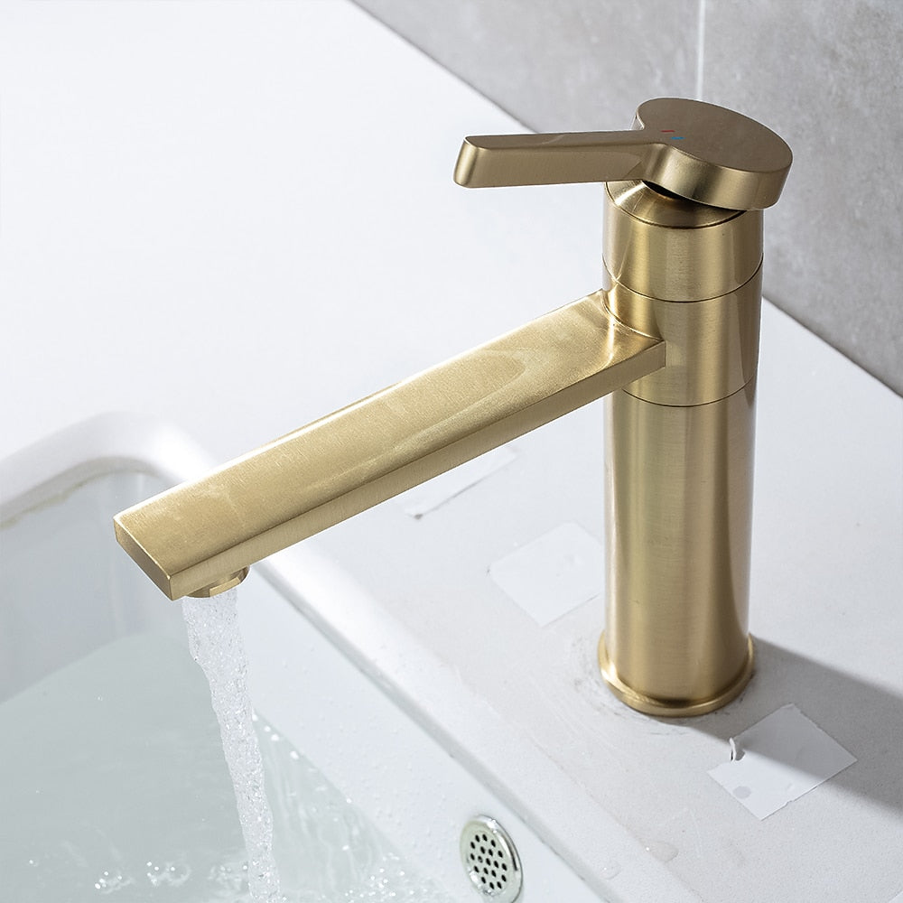 360-Degree Swivel Modern Bathroom Faucet, Single-Handle Vanity Faucet, Brushed Gold / Gunmetal / Matte Black / Chrome
