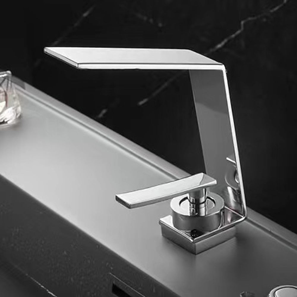 Waterfall Modern Single-Hole Bathroom Faucet, Single-Handle Brass Faucet