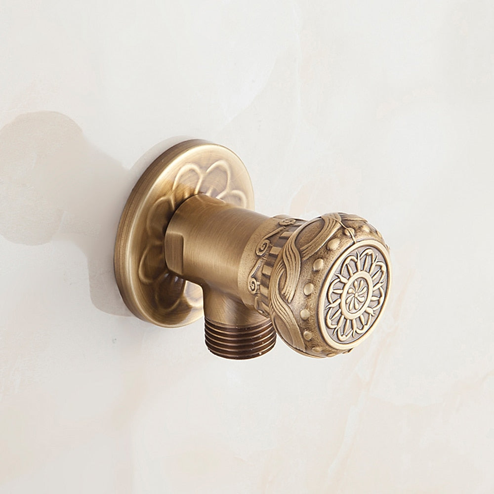 Lagomel wall-mounted angle valve, set in a Vintage/Retro bathroom