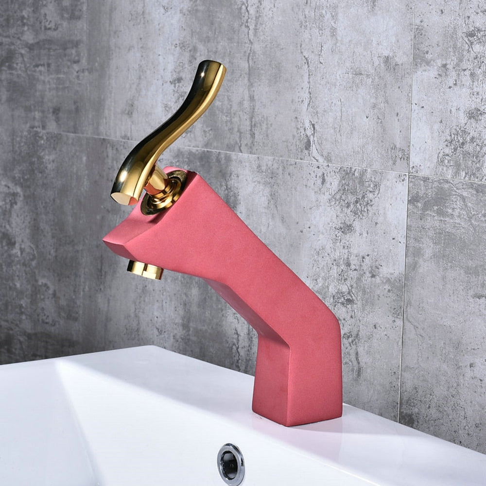 Contemporary Single-Hole Bathroom Faucet, Single-Handle Deck Mount Faucet