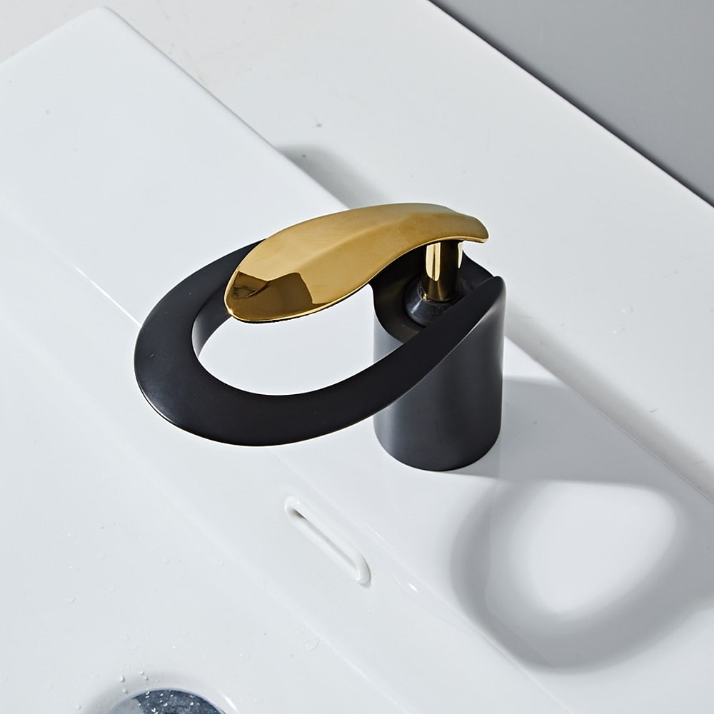 Modern Waterfall Bathroom Faucet, Single-Handle Brass Faucet