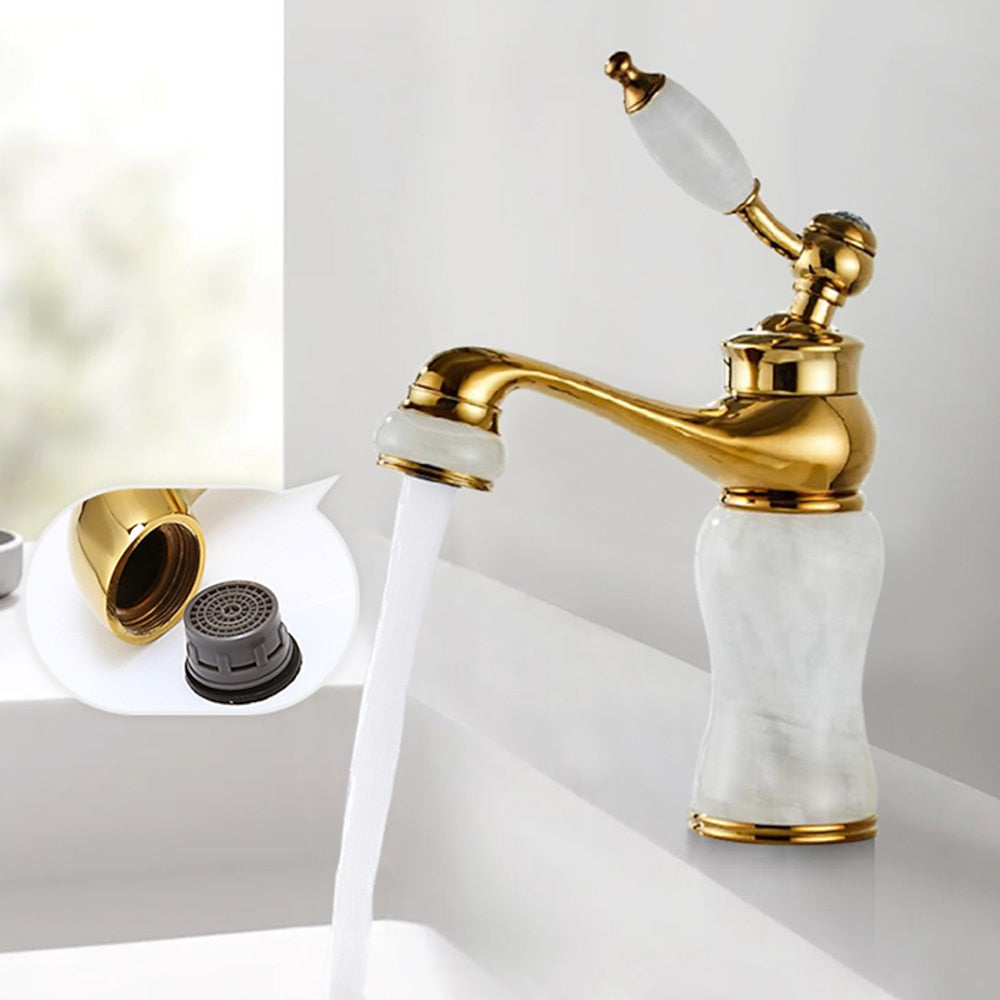 Traditional Single-Hole Bathroom Faucet, Single-Handle Brass Basin Faucet