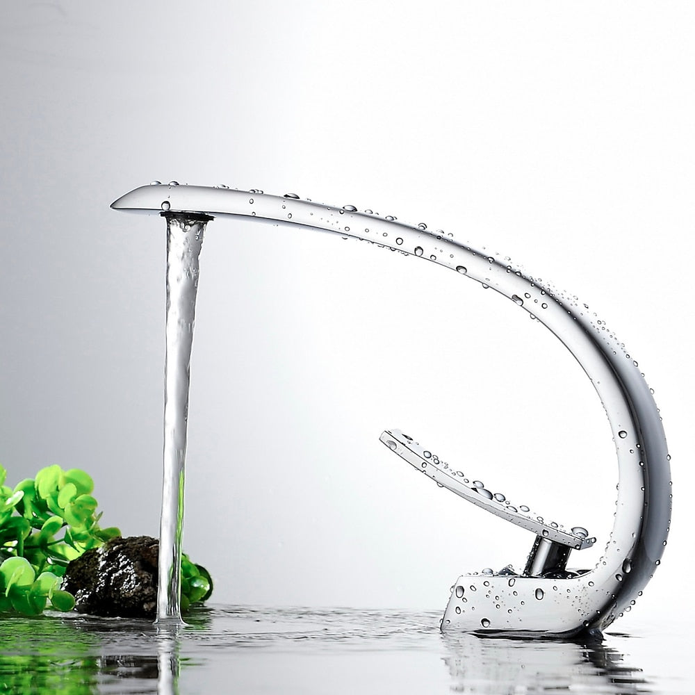 Waterfall Single-Hole Bathroom Faucet, Single-Handle Brass Faucet, Chrome / Matte Black / Polished Gold / Rose Gold