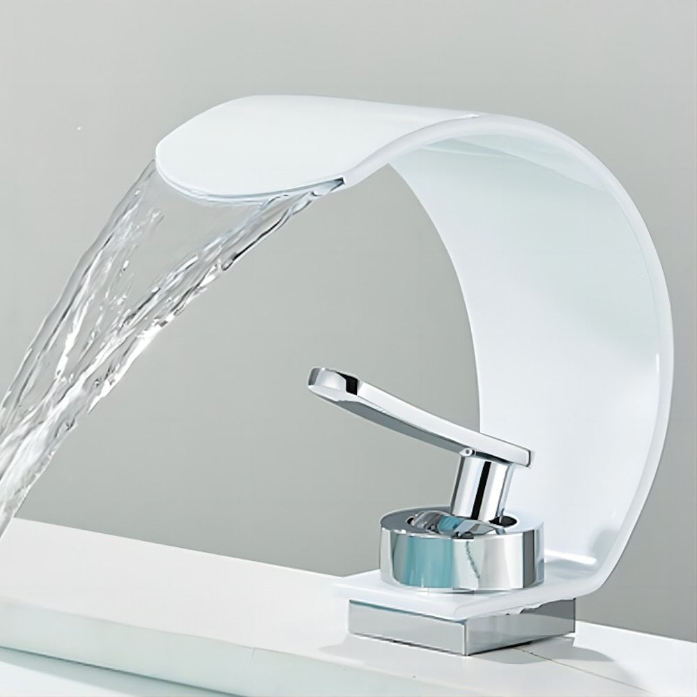 Waterfall Single-Handle Single-Hole Bathroom Faucet, Deck Mounted Basin Faucet