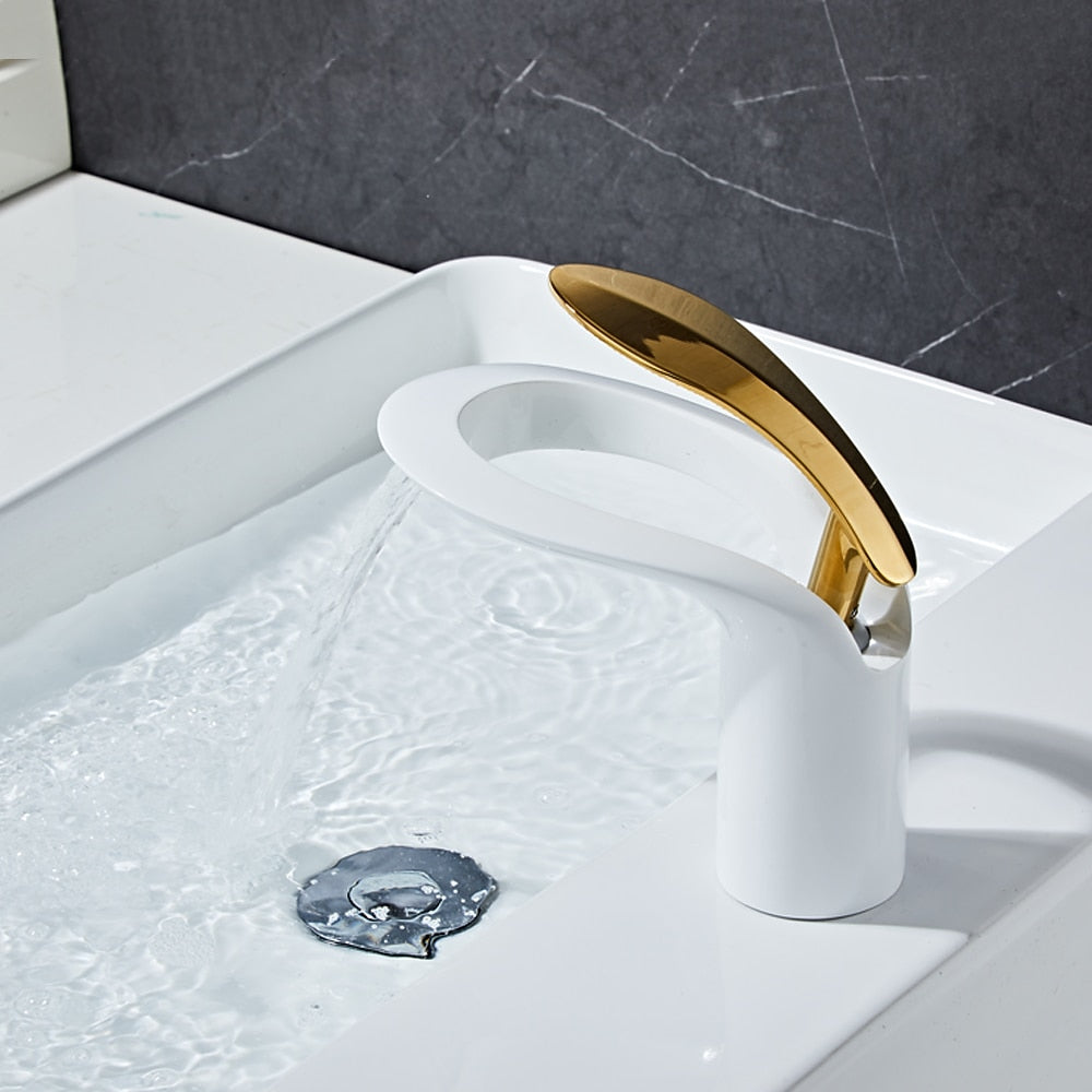 Modern Waterfall Bathroom Faucet, Single-Handle Brass Faucet