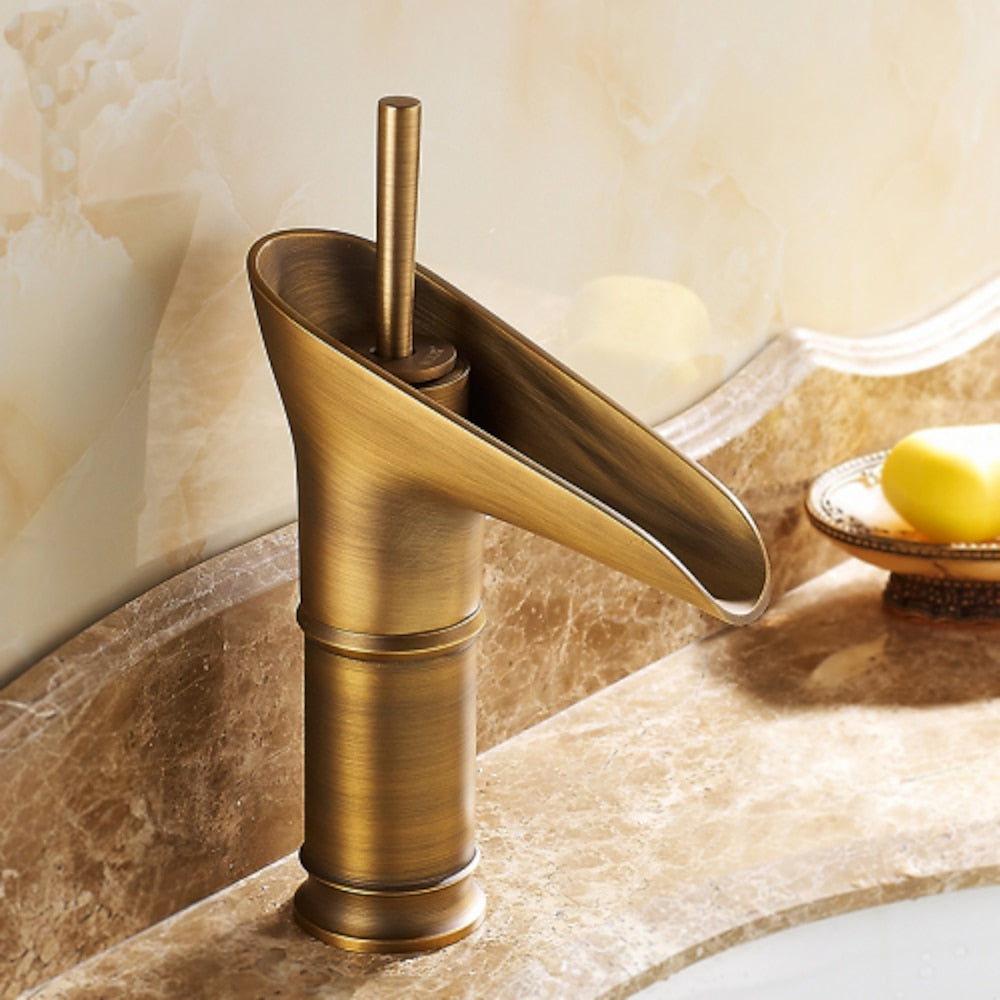 Waterfall Single-Hole Bathroom Faucet, Single-Handle Brass Faucet, Antique Brass / Oil-Rubbed Bronze / Polished Gold