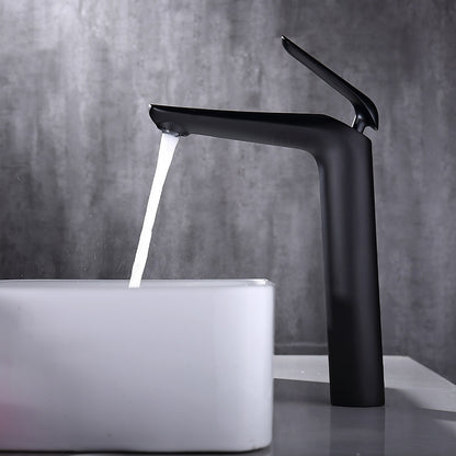 Matte Black Single-Hole Bathroom Faucet, Modern Single-Handle Brass Vanity Faucet