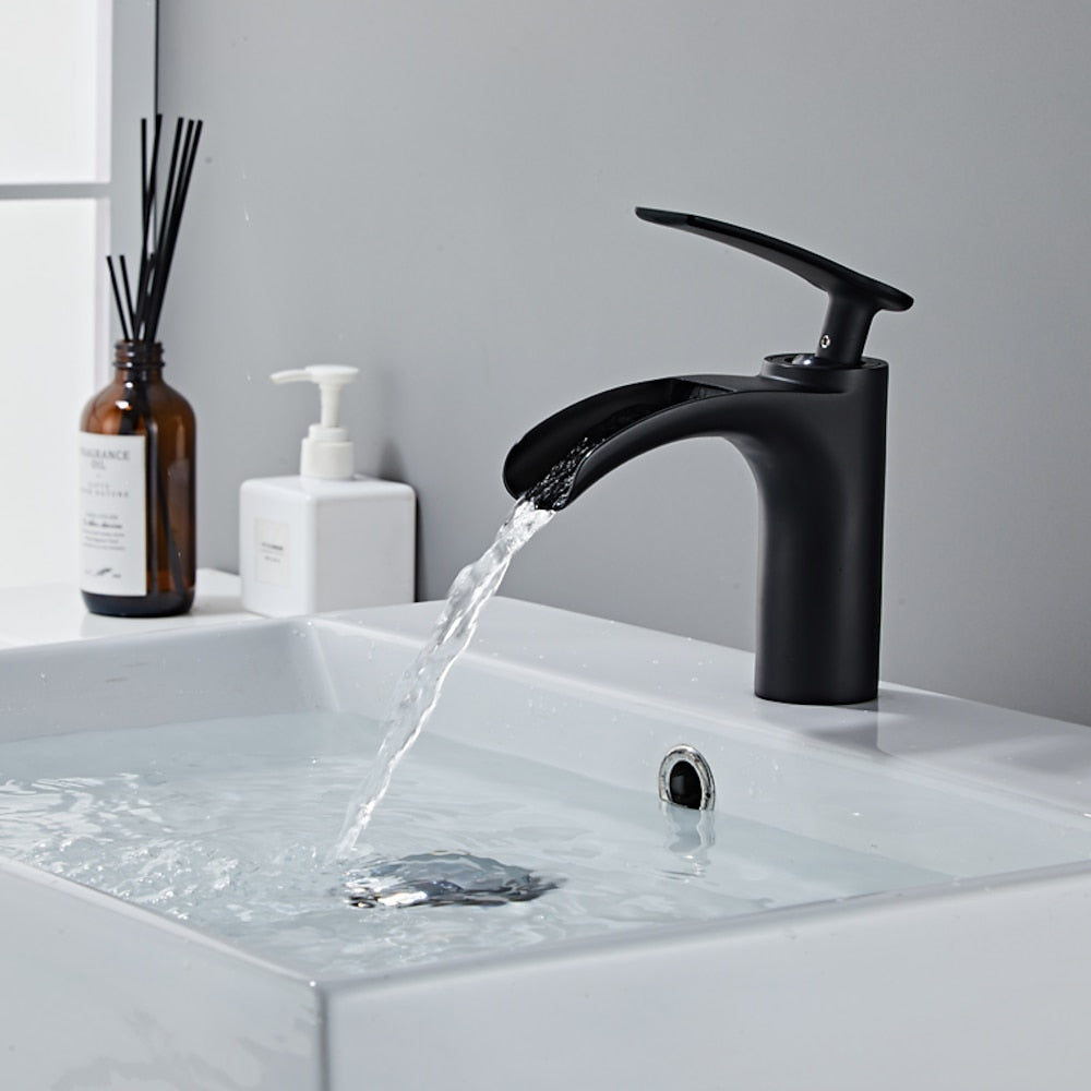 Waterfall Single-Hole Bathroom Faucet, Modern Single-Handle Brass Faucet, Brushed Gold / Matte Black / Brushed Nickel