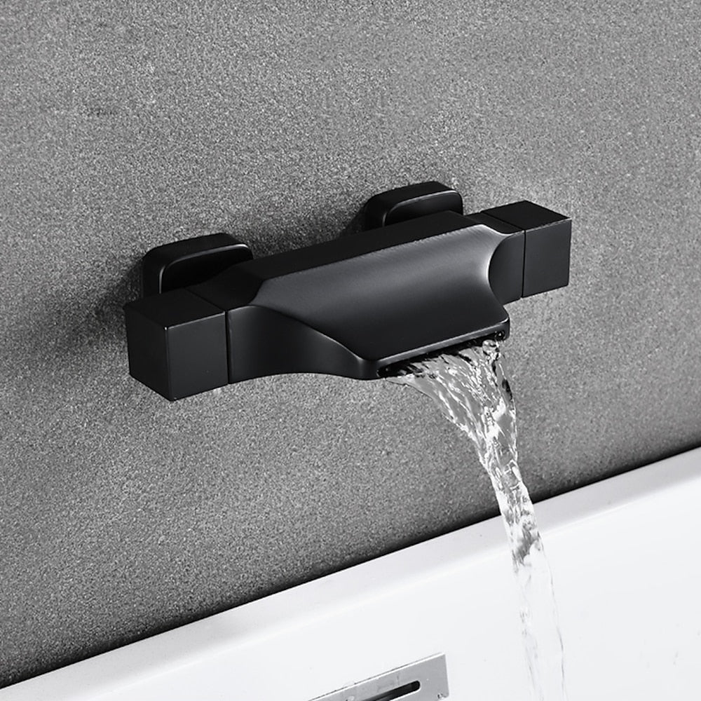 Modern Single-Hole Kitchen Faucet, Dual-Handle Pull-Down Sprayer Faucet with Swivel Spout