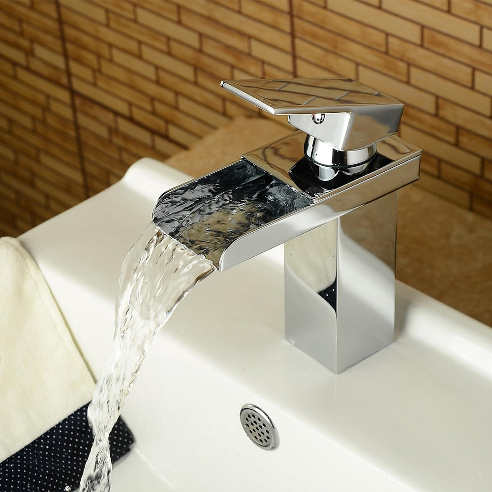 Waterfall Bathroom Faucet, Modern Single-Handle Single-Hole Faucet, Silver / Gold / Black