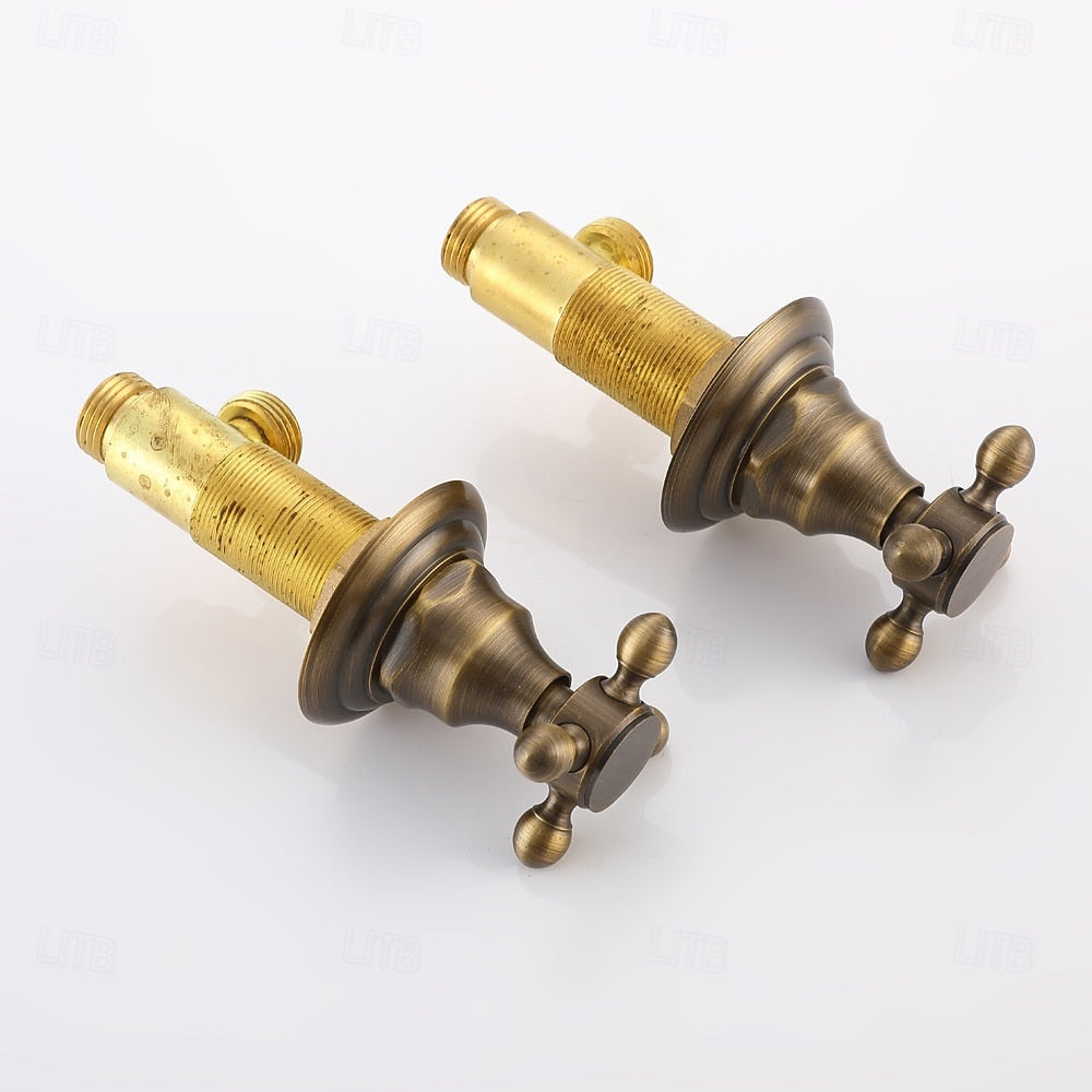 Antique Brass Retro Bathroom Faucet, 3-Hole Widespread Double-Handle Faucet