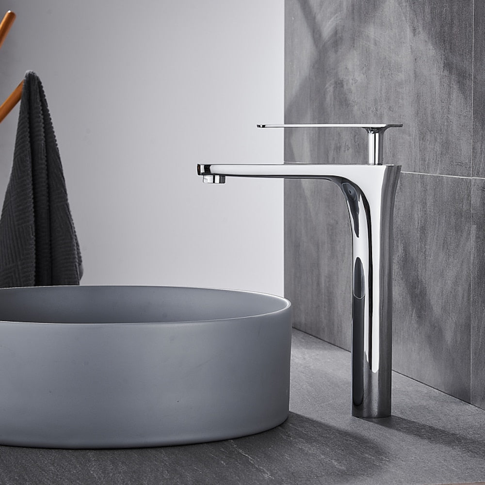 Modern Tall Vessel Sink Faucet, Single-Handle Single-Hole Brass Faucet