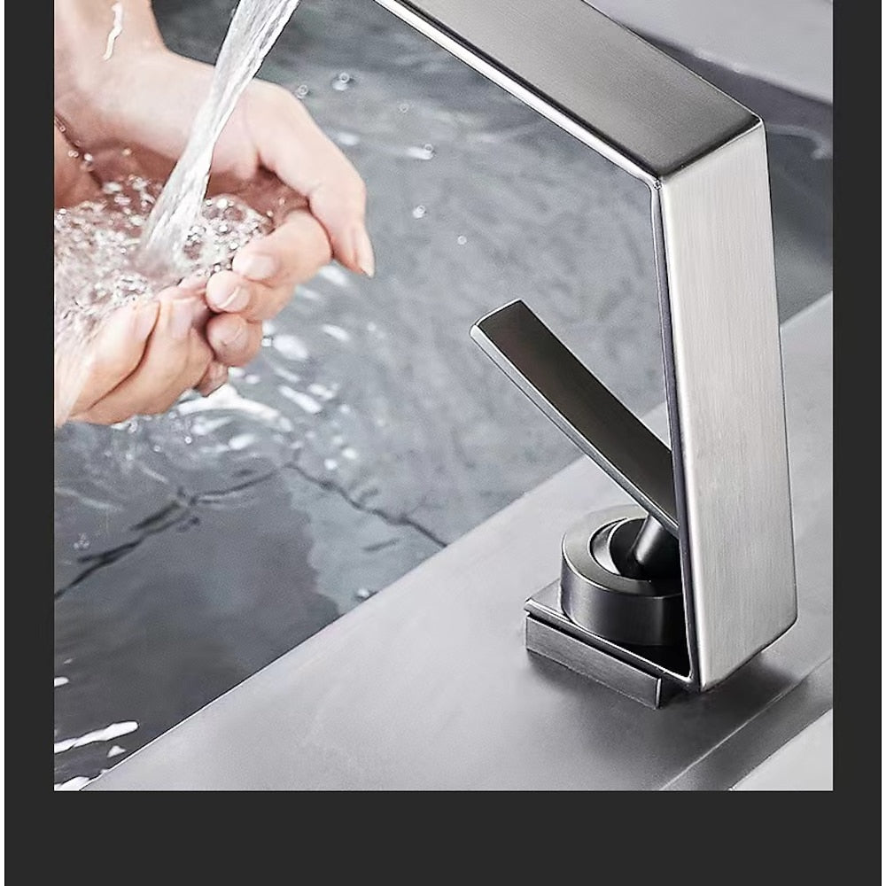 Waterfall Modern Single-Hole Bathroom Faucet, Single-Handle Brass Faucet