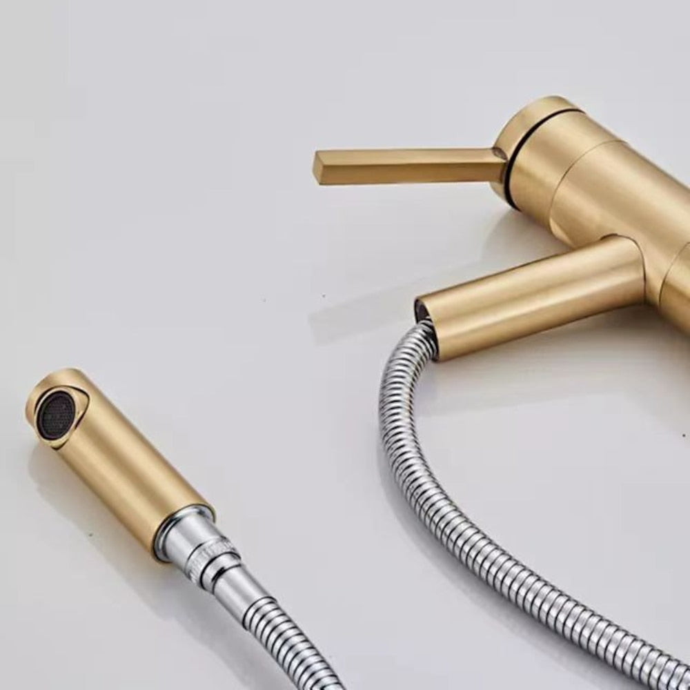 Brushed Gold Single-Hole Bathroom Faucet, Single-Handle Pull-Out Spout Faucet