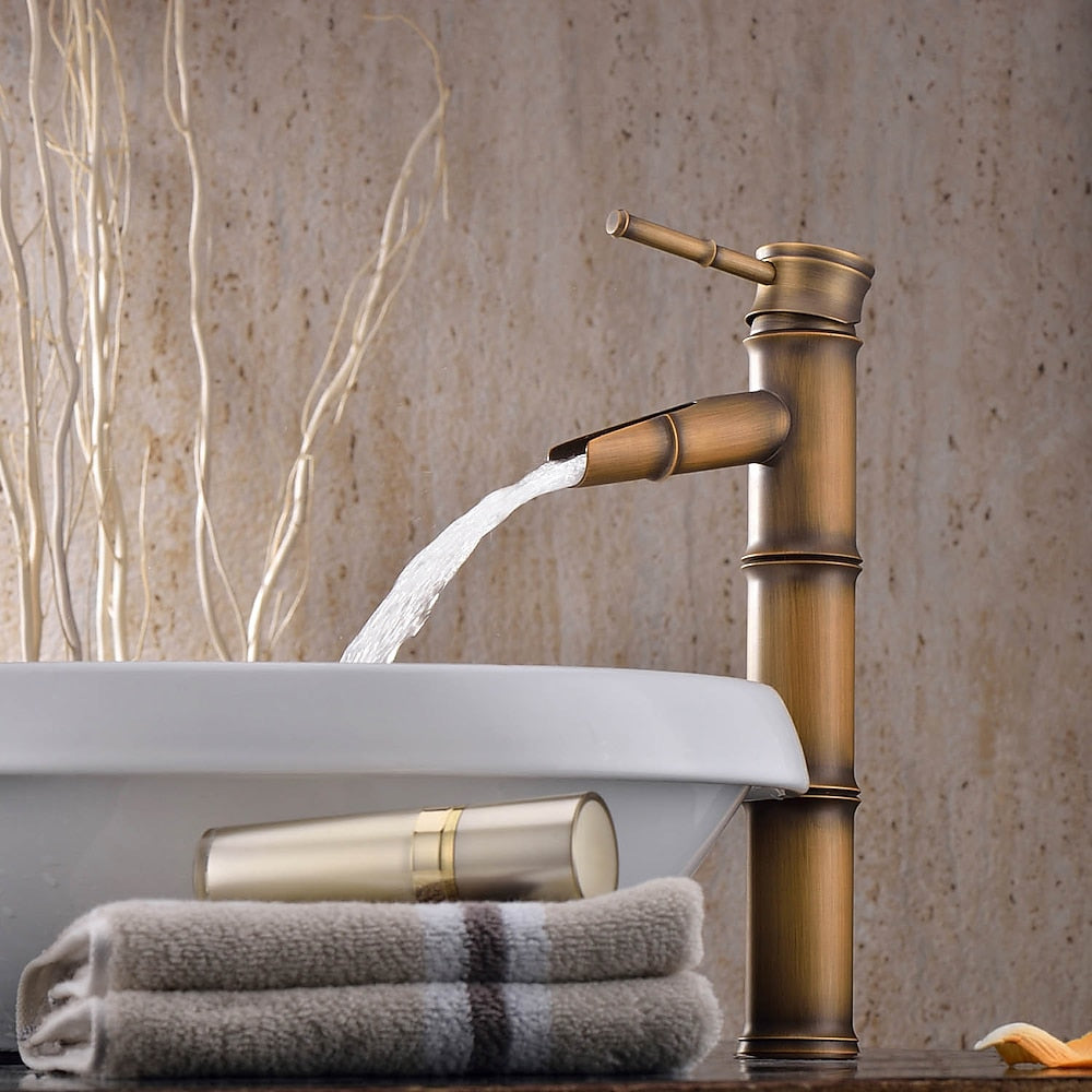 Antique Brass Vintage Single-Hole Faucet, Single-Handle Bamboo Vessel Sink Faucet