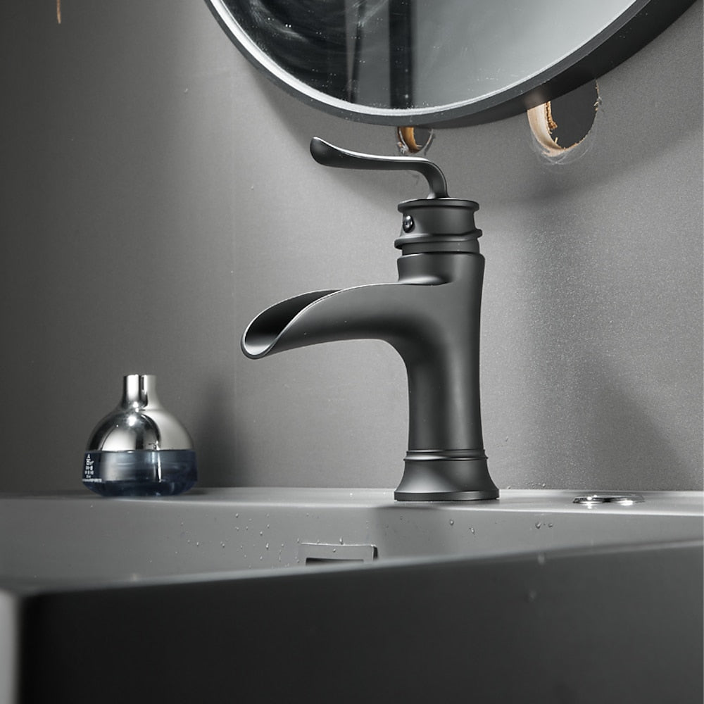 Waterfall Bathroom Faucet, Modern Single-Handle Brass Basin Faucet, Brushed Nickel / Matte Black
