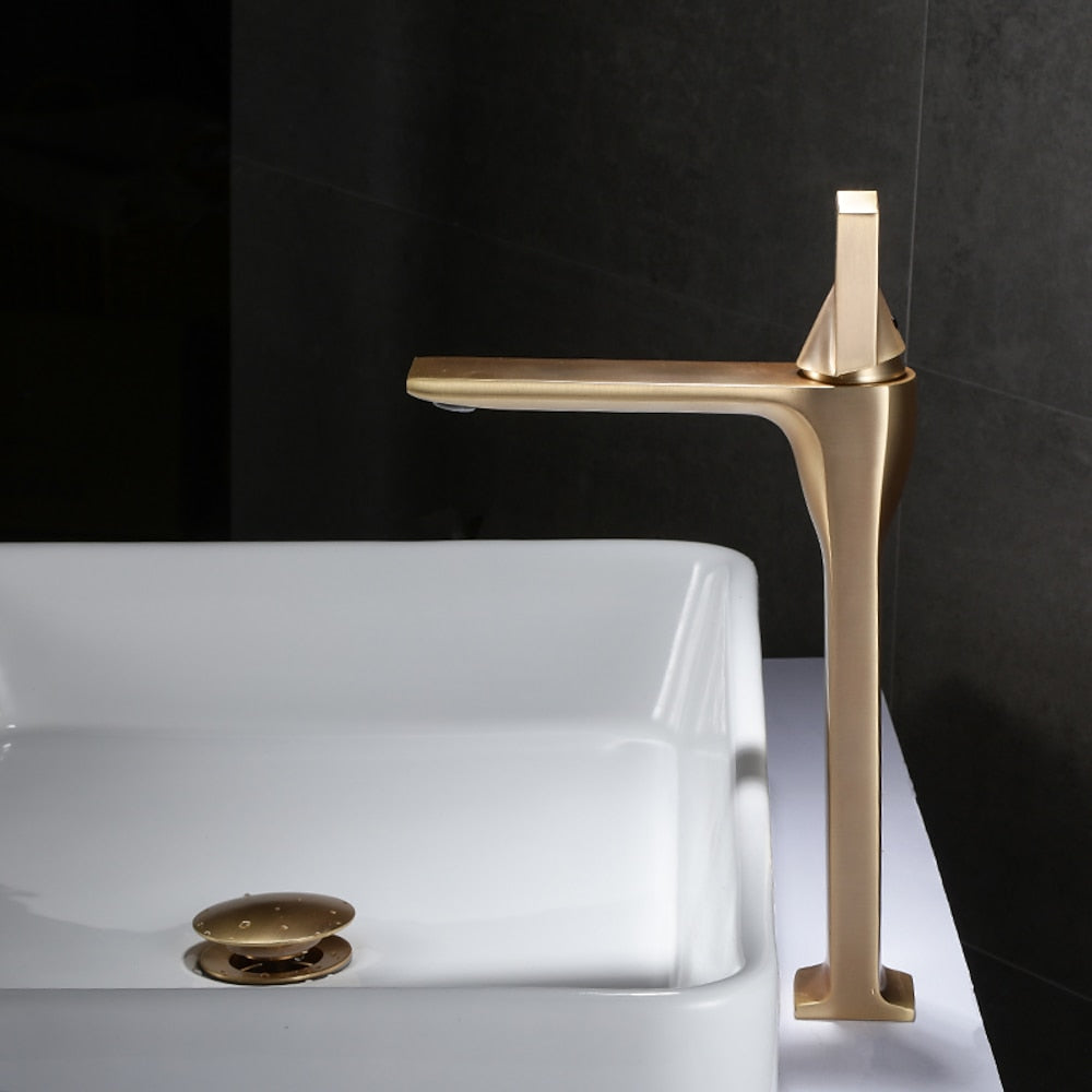 Brushed Gold Modern Bathroom Sink Faucet, Single-Hole Single-Handle Brass Faucet