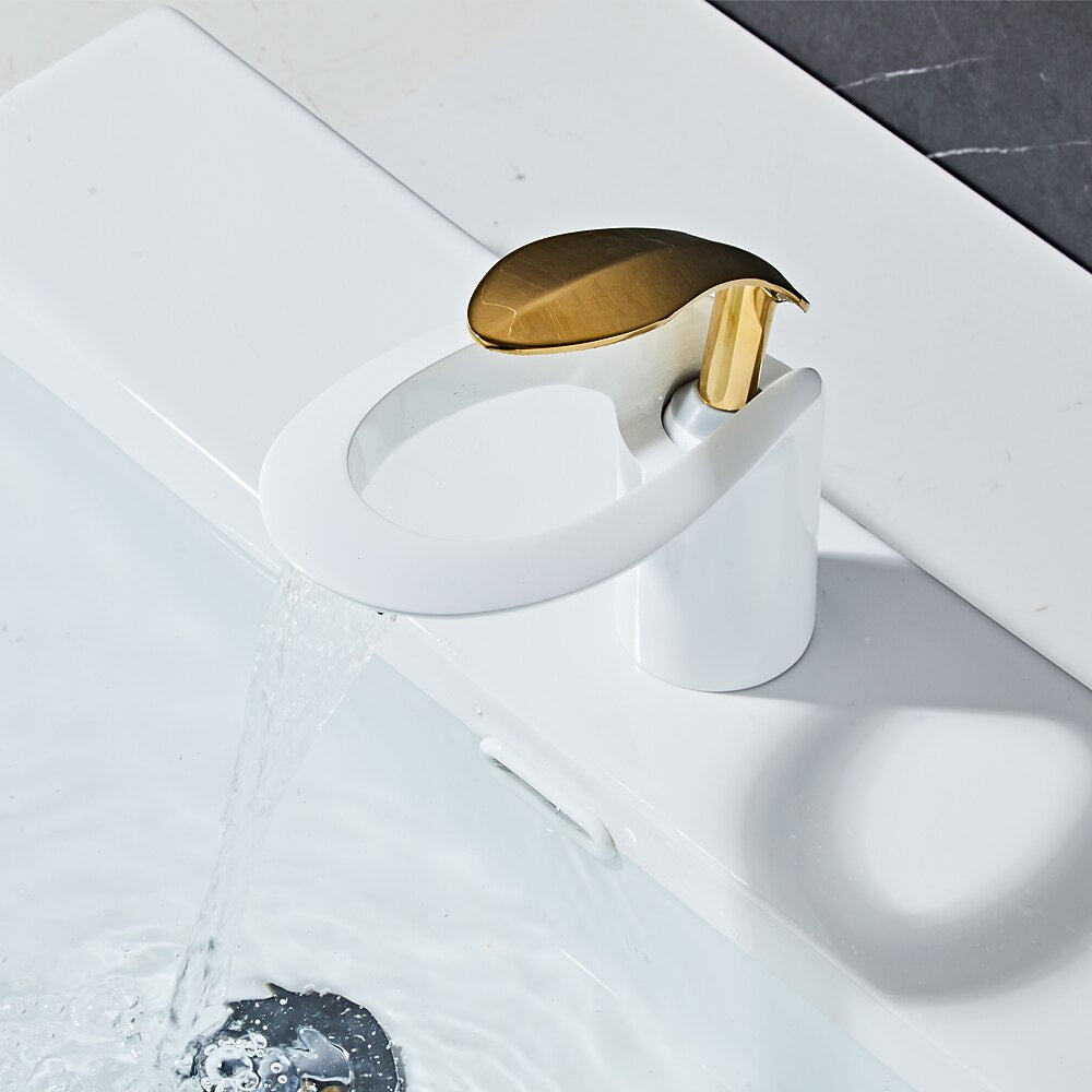 Modern Waterfall Bathroom Faucet, Single-Handle Brass Faucet