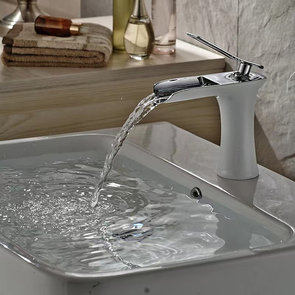 Waterfall Bathroom Sink Faucet, Single-Handle Brass Faucet