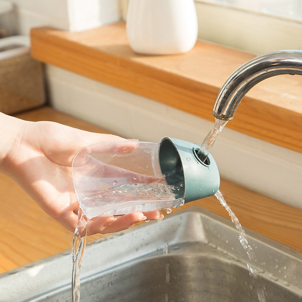 360-Degree Swivel Kitchen Faucet Extender, Splash-Proof Tap Aerator Spray Head with Filter, White / Multi