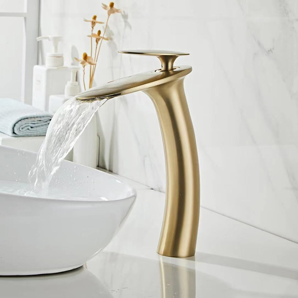 Modern Waterfall Vessel Bathroom Faucet, Single-Hole Single-Handle Faucet