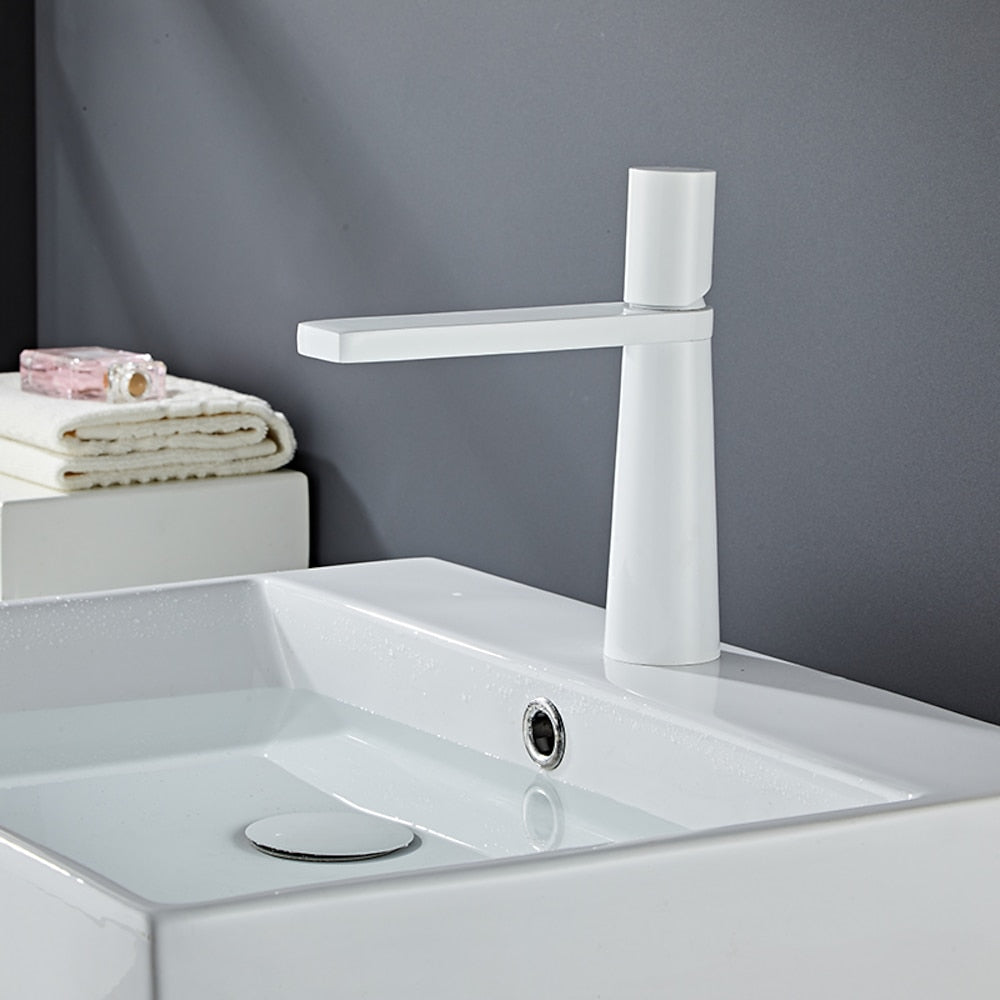 Modern Single-Hole Single-Handle Bathroom Faucet, Brass Flat Spout Basin Faucet, Matte Black / Brushed Gold / Matte White / Chrome / Gunmetal