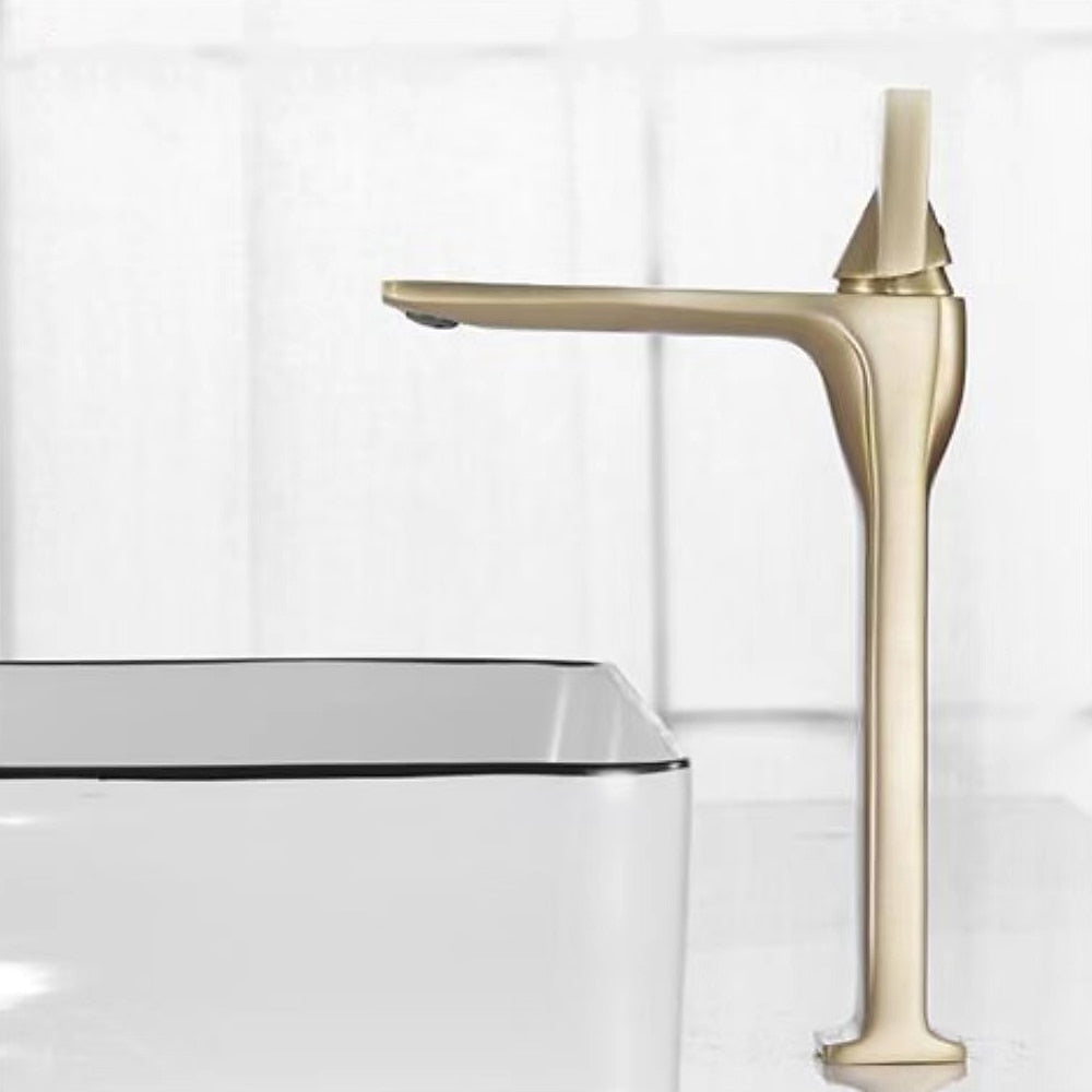 Brushed Gold Modern Bathroom Sink Faucet, Single-Hole Single-Handle Brass Faucet