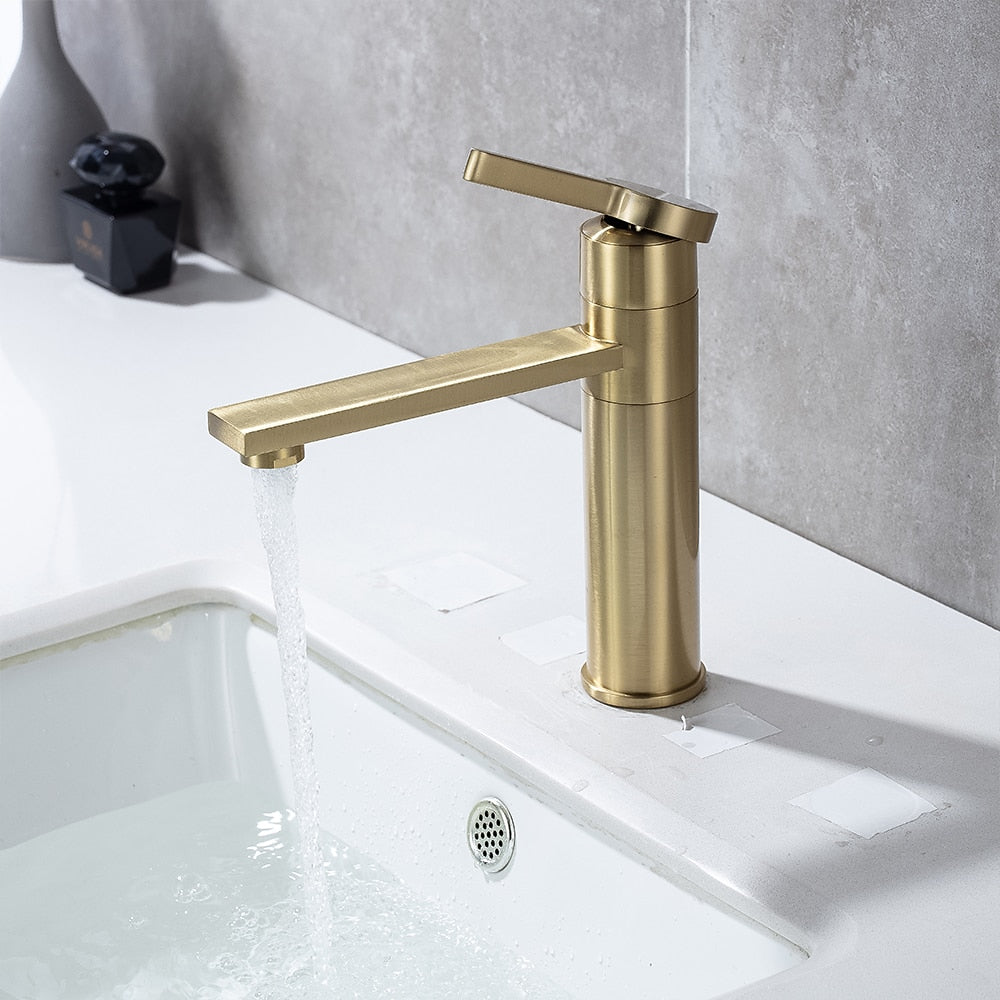 360-Degree Swivel Modern Bathroom Faucet, Single-Handle Vanity Faucet, Brushed Gold / Gunmetal / Matte Black / Chrome