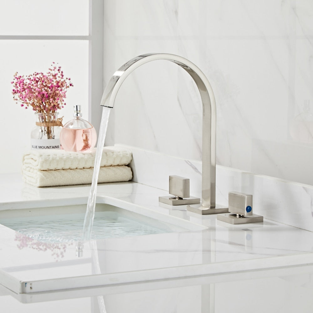 High-Arc Widespread Bathroom Faucet, 3-Hole Dual-Handle Faucet, Brushed Gold / Chrome / Matte Black / Brushed Nickel / Gunmetal / Polished Gold