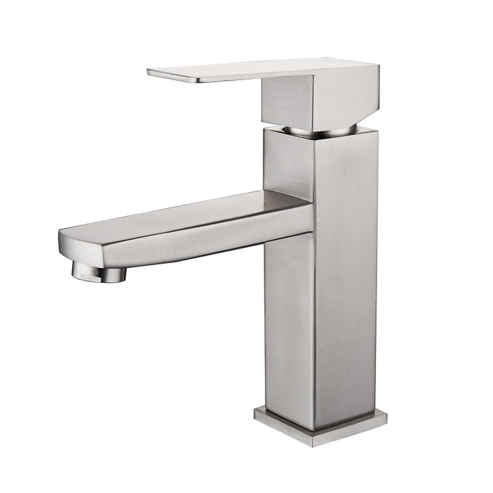 Lagomel single-hole bathroom faucet, set in a Traditional/Classic bathroom