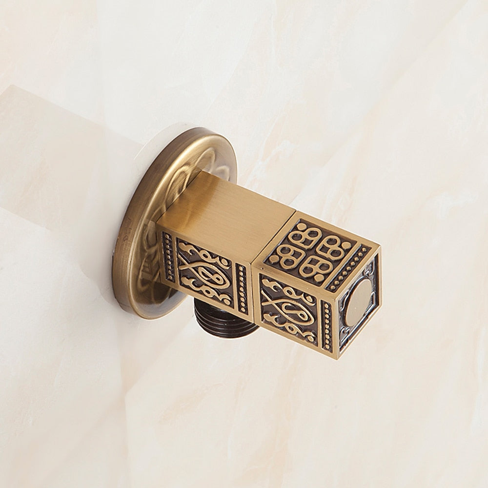 Lagomel wall-mounted angle valve, set in a Vintage/Retro bathroom