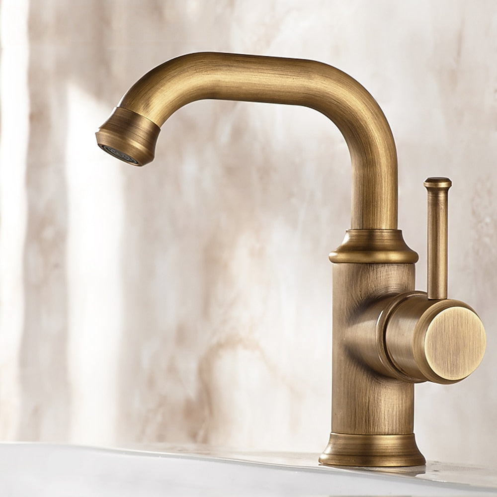 360-Degree Swivel Vintage Bathroom Faucet, Single-Hole Single-Handle Faucet, Antique Brass / Matte Black