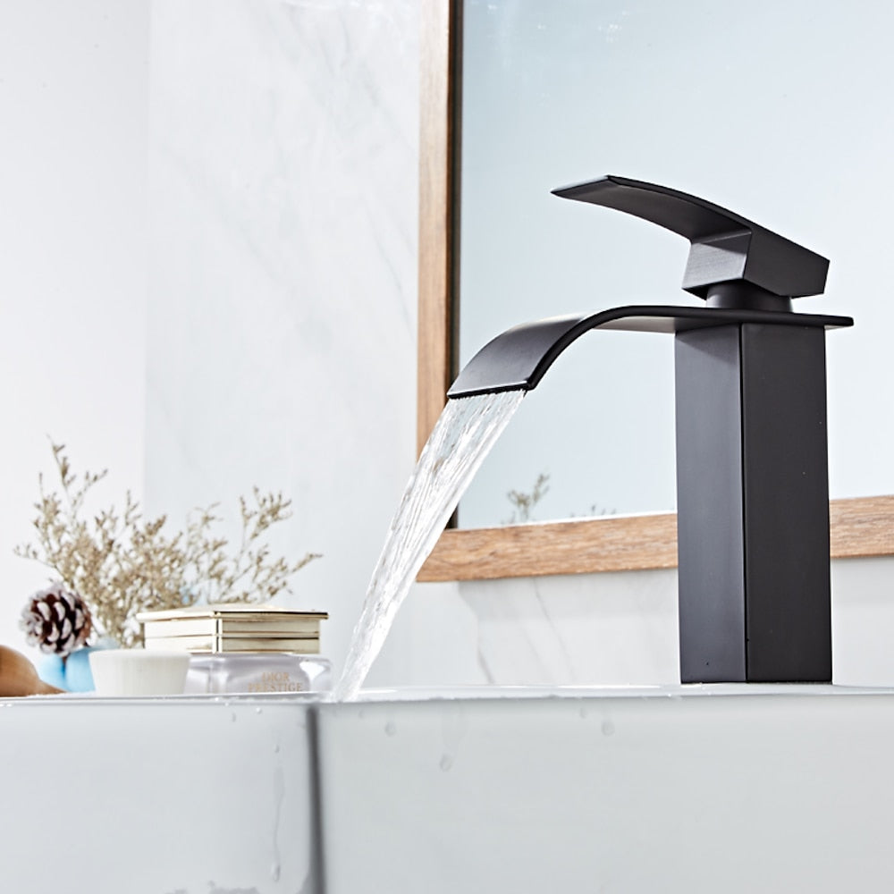 Waterfall Single-Hole Bathroom Faucet, Modern Single-Handle Vessel Sink Faucet, Matte Black / Polished Gold